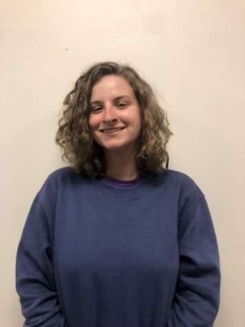 Photo of Rhiannon Evans
