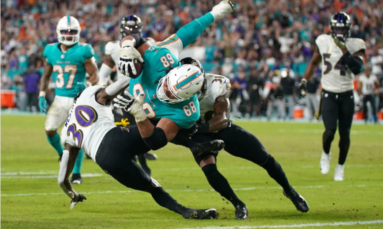 The Baltimore Ravens played the Miami Dolphins at Hard Rock Stadium with the Dolphins winning 22-10.
